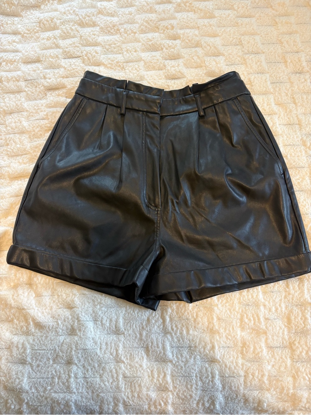 Express Faux Leather High-Waist Women’s Shorts